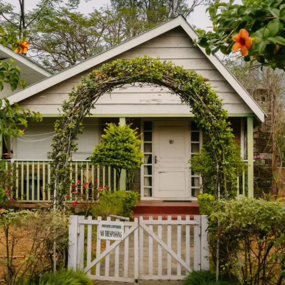 Front Yard Cottage Garden Ideas: Charming, Low-Maintenance Designs For Small Spaces (2026)
