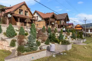 sloped front yard landscaping ideas