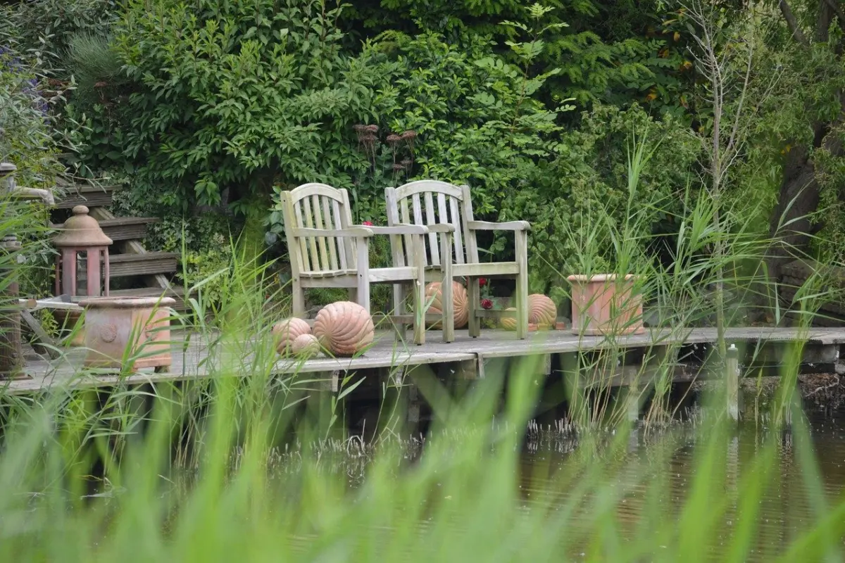backyard deck ideas on a budget
